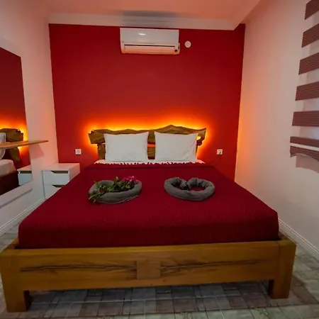 Dedekavak-1 Hotel