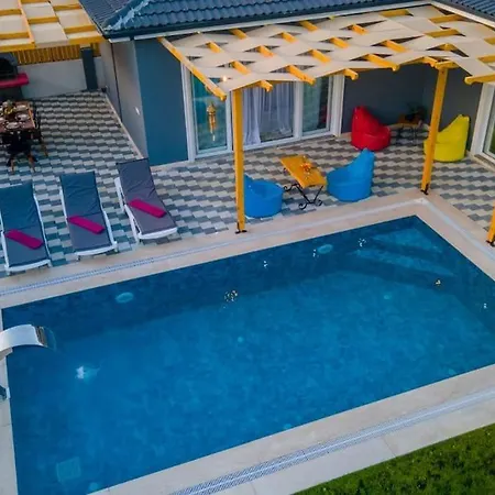 Dedekavak-1 Otel 4*